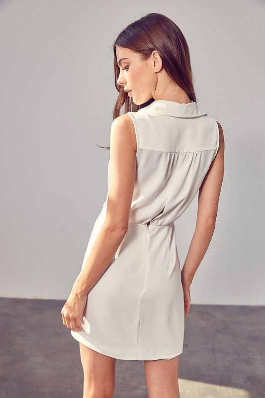 CASEY V-NECK COLLAR DRESS SOPHY CASEY V-NECK COLLAR DRESS SOPHY