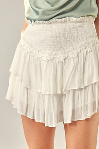 TANYA FLOWER TRIM DETAIL SKORT