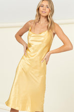 Load image into Gallery viewer, KATE MIDI DRESS