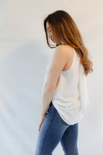 Load image into Gallery viewer, TARA HALTER WHITE TOP